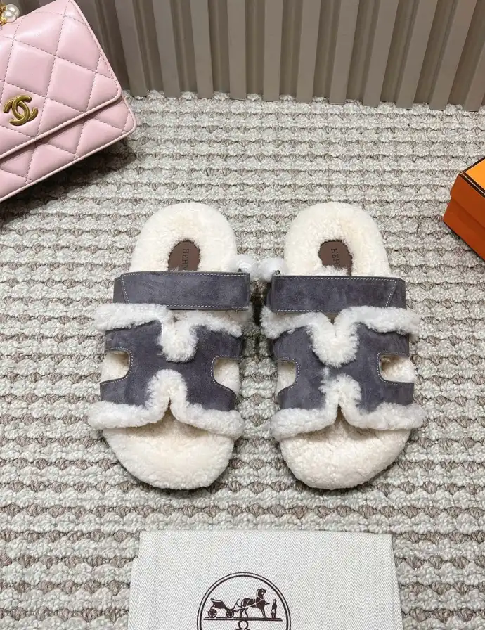 hype Hermes Slippers