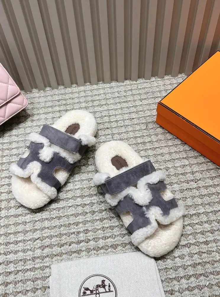 hype Hermes Slippers