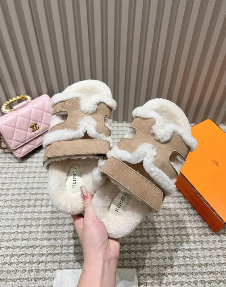 hype Hermes Slippers