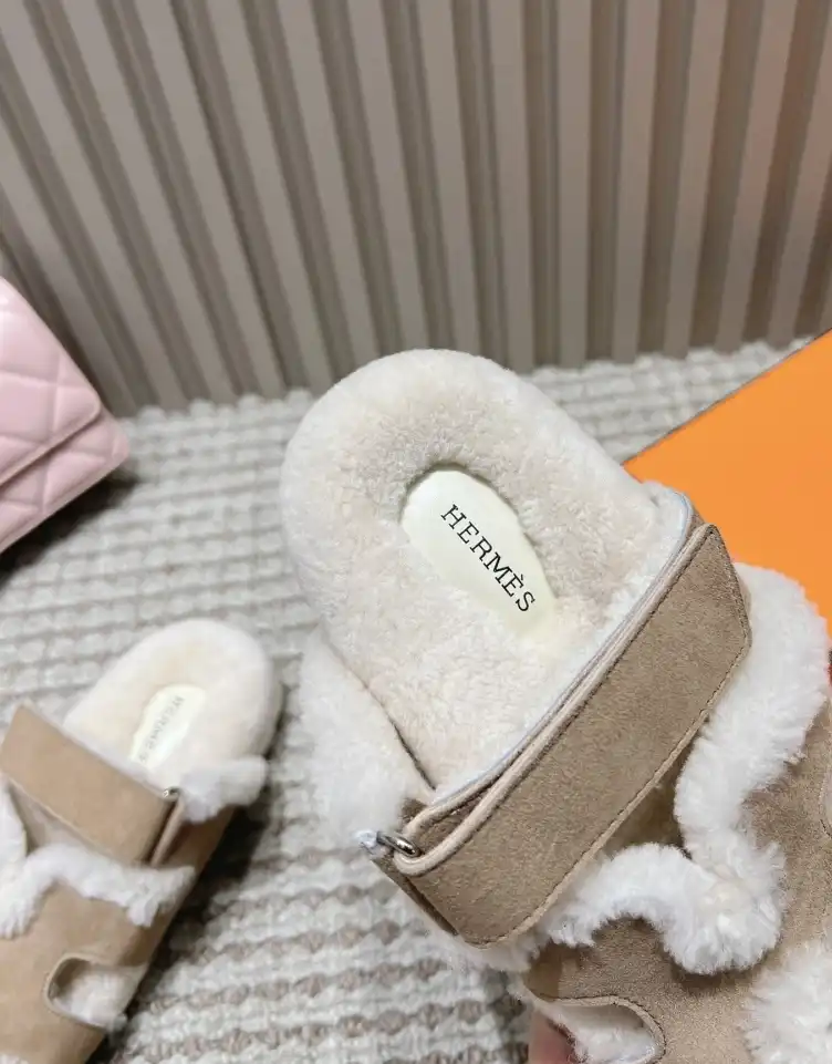 hype Hermes Slippers