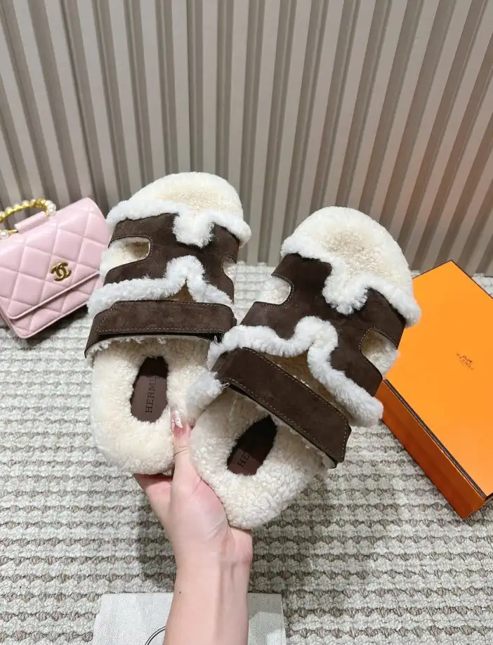 hype Hermes Slippers