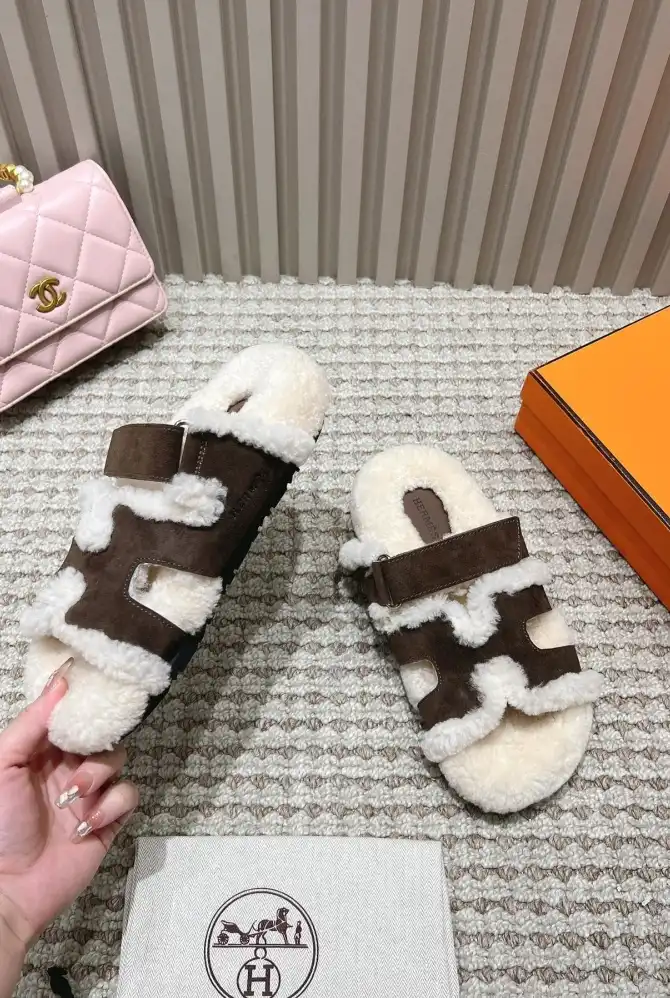 hype Hermes Slippers