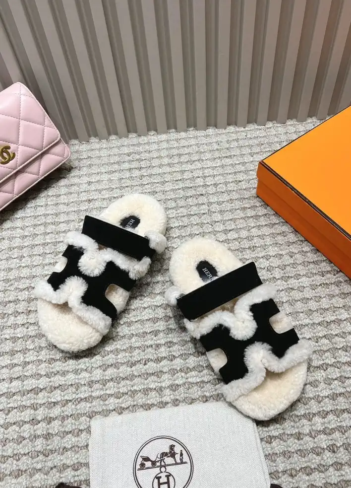 hype Hermes Slippers