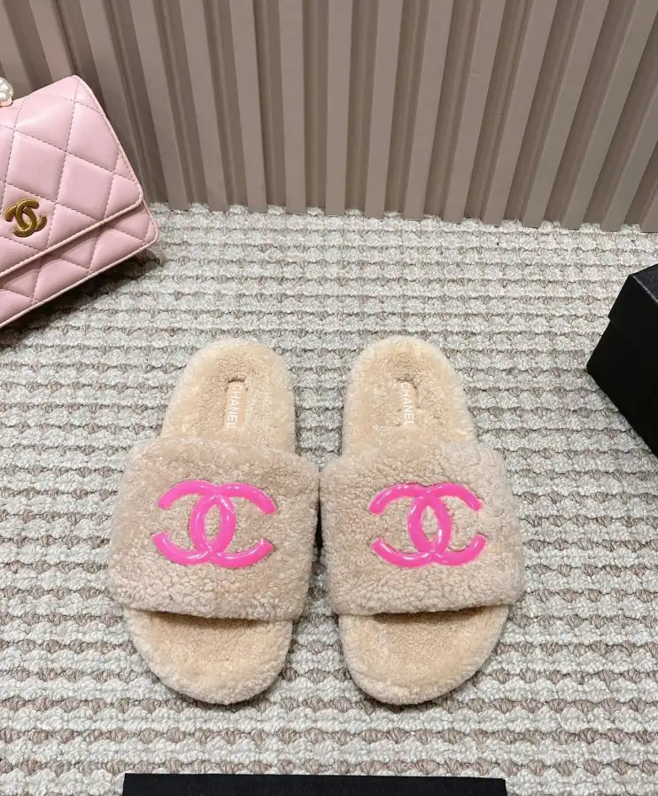 hype Chanel Slippers