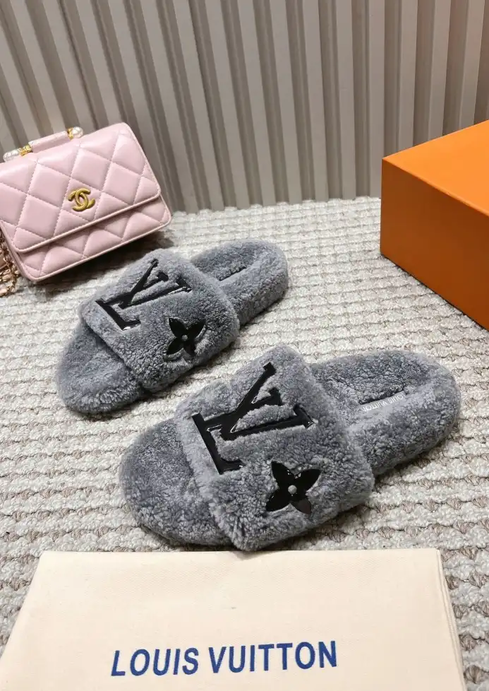 hype LV Slippers