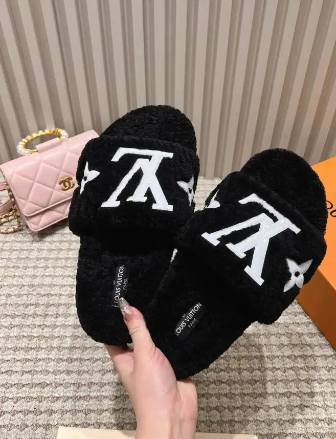 hype LV Slippers