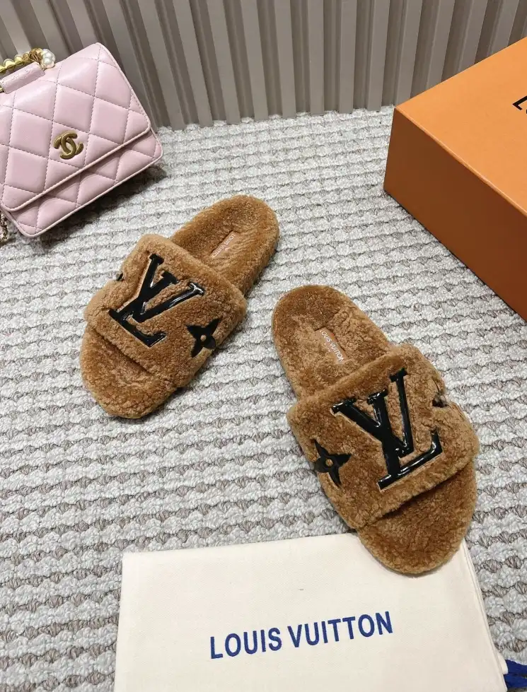 hype LV Slippers