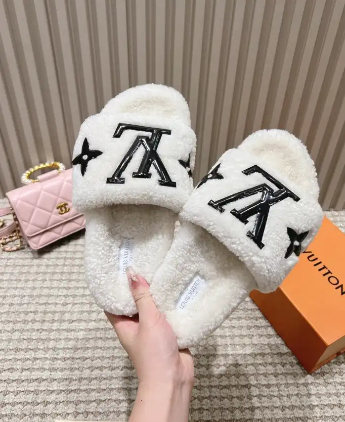 hype LV Slippers