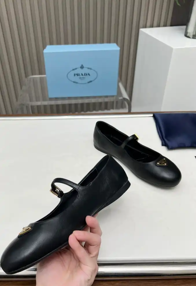 hype Prada flat shoes