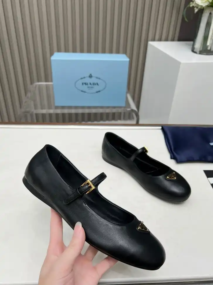 hype Prada flat shoes