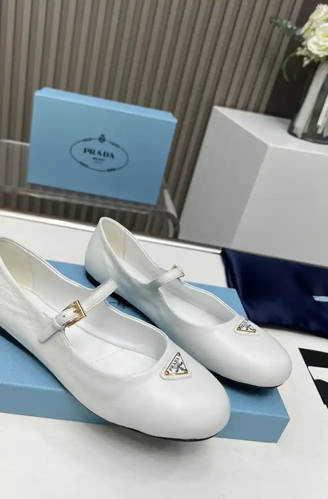 hype Prada flat shoes