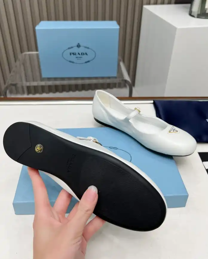 hype Prada flat shoes