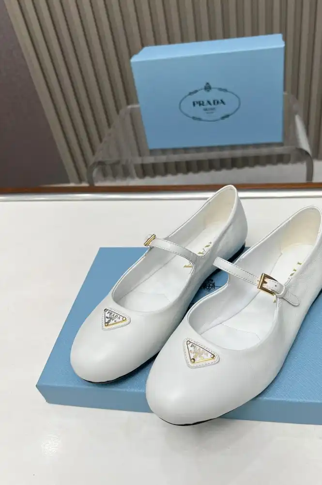 hype Prada flat shoes