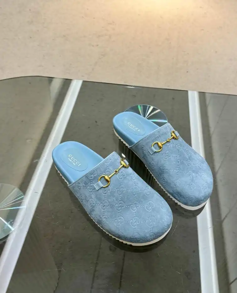 hype Gucci Slippers