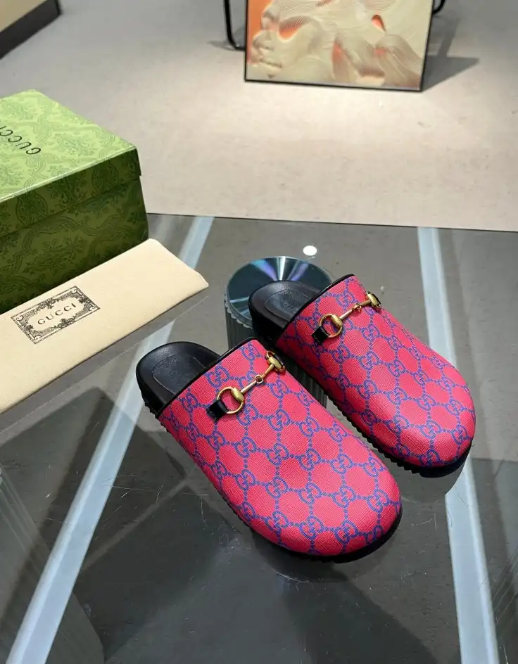 hype Gucci Slippers