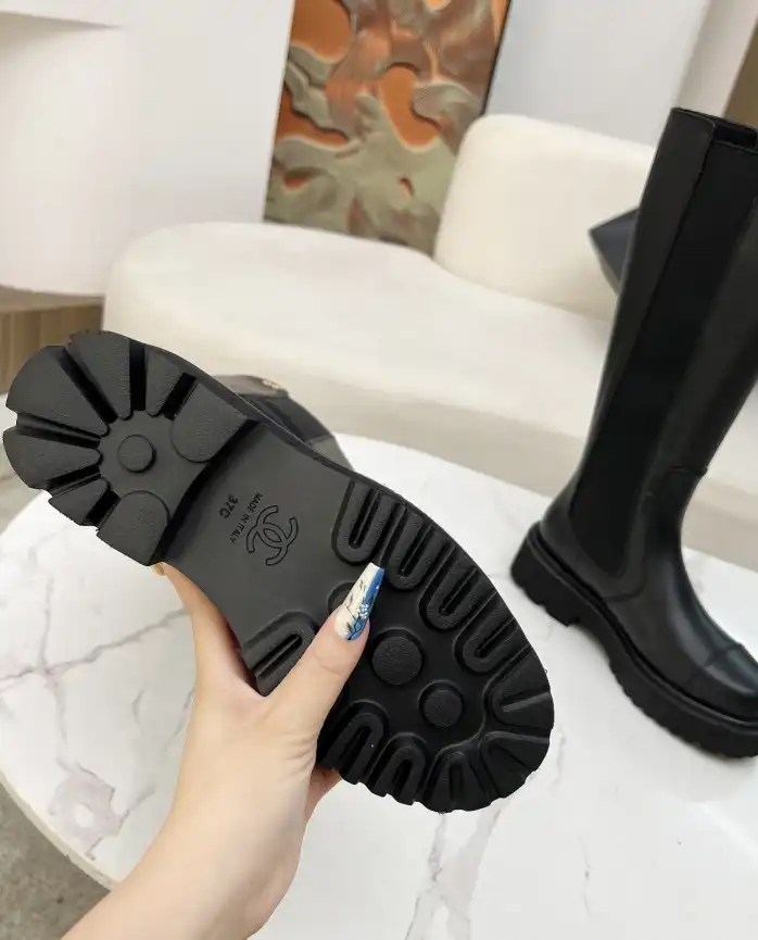 hype Chanel Boots