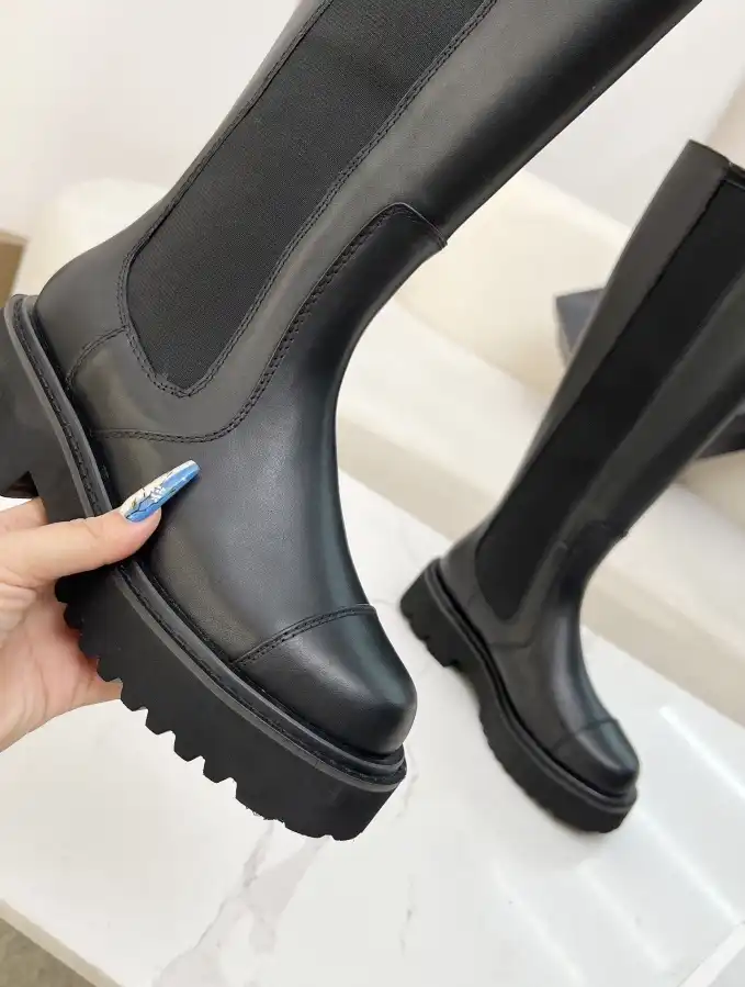 hype Chanel Boots