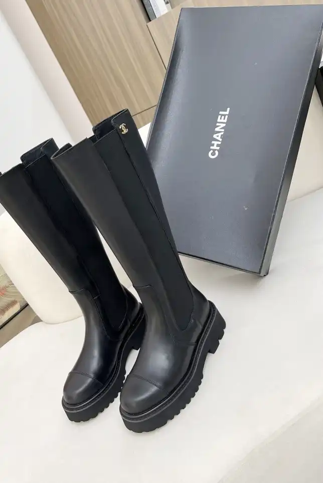 hype Chanel Boots