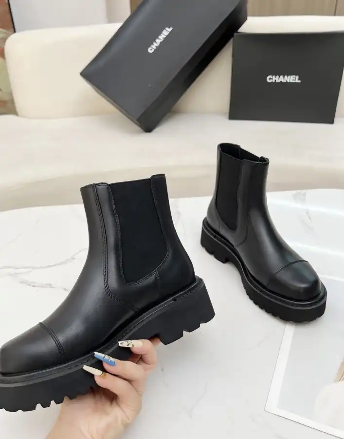 hype Chanel Boots