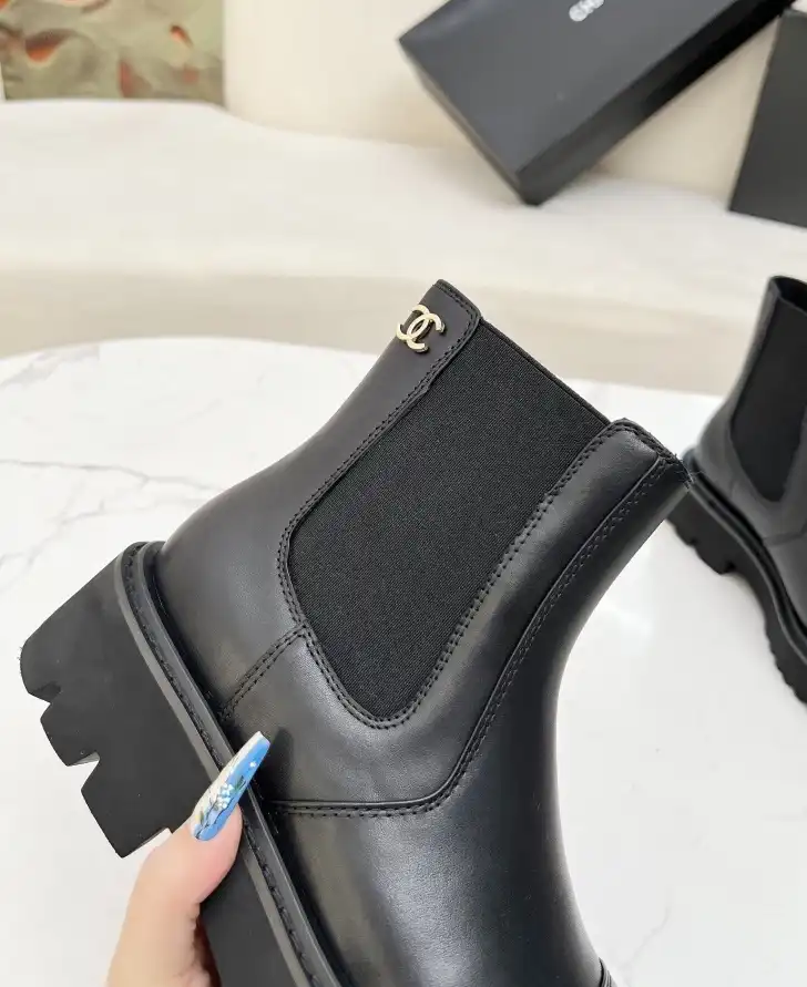 hype Chanel Boots