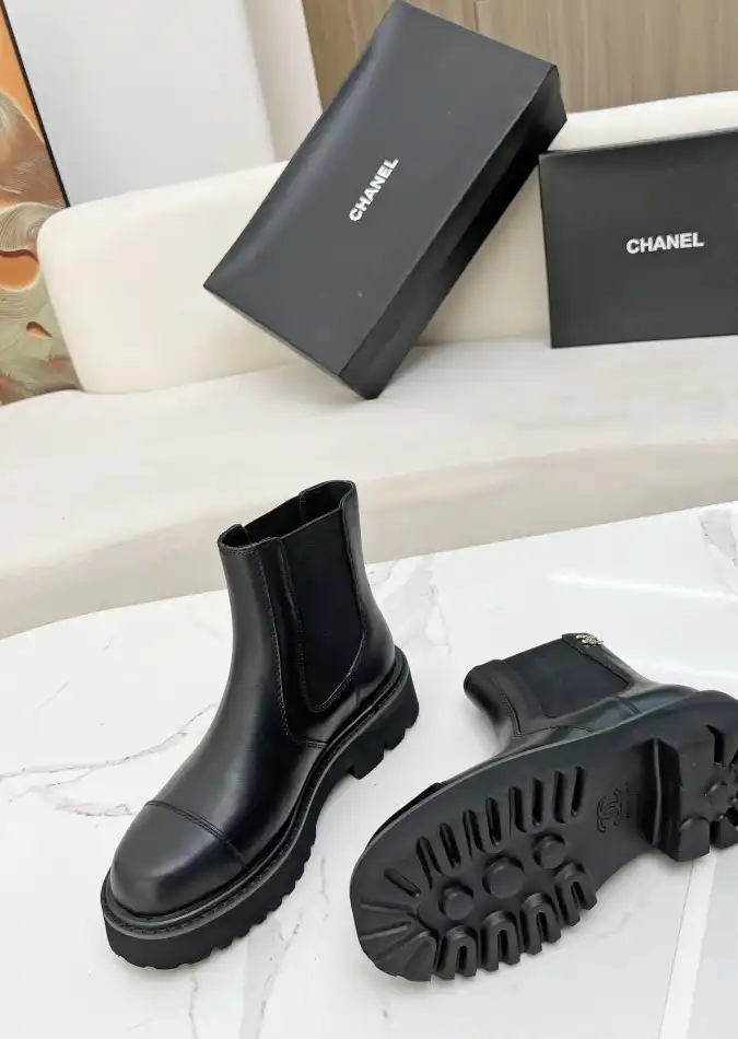 hype Chanel Boots