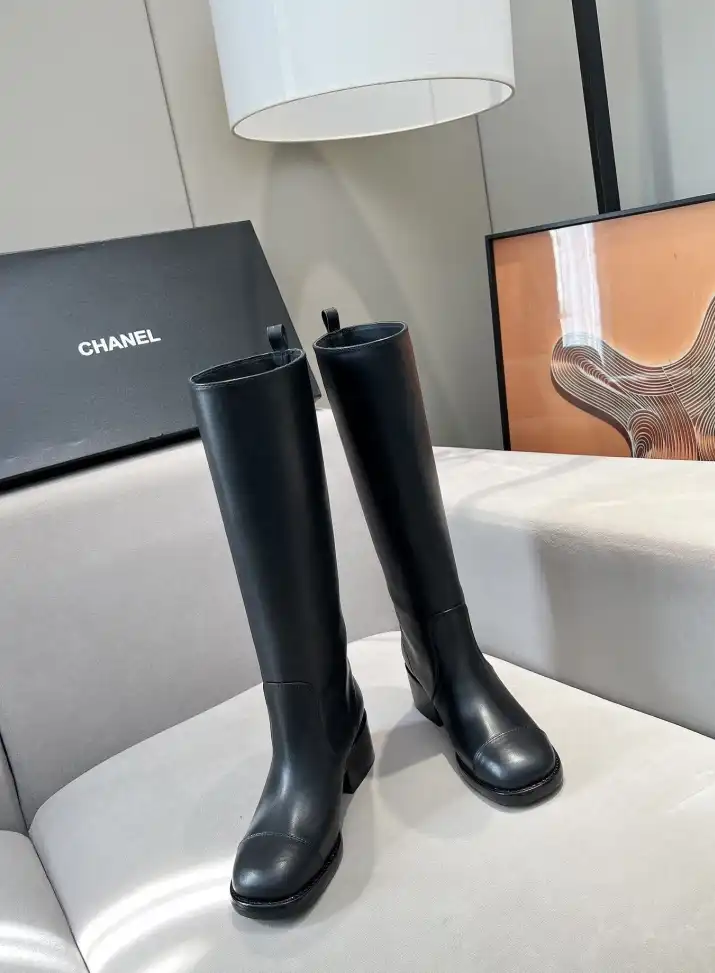 hype Chanel Boots