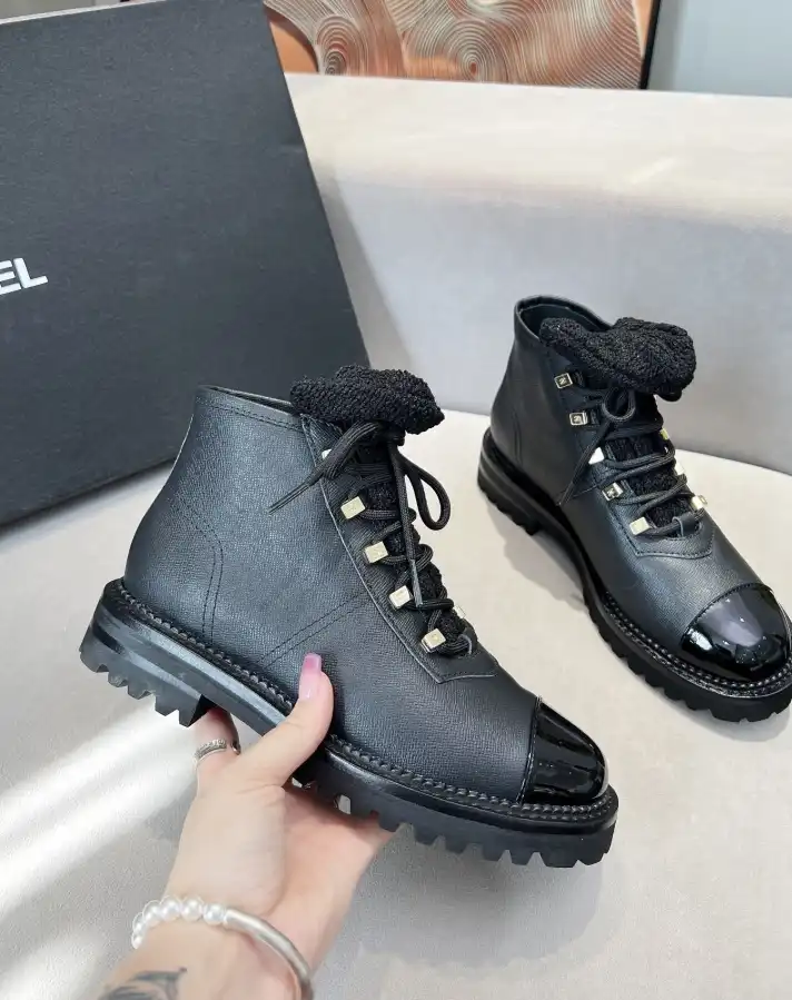 hype Chanel Boots