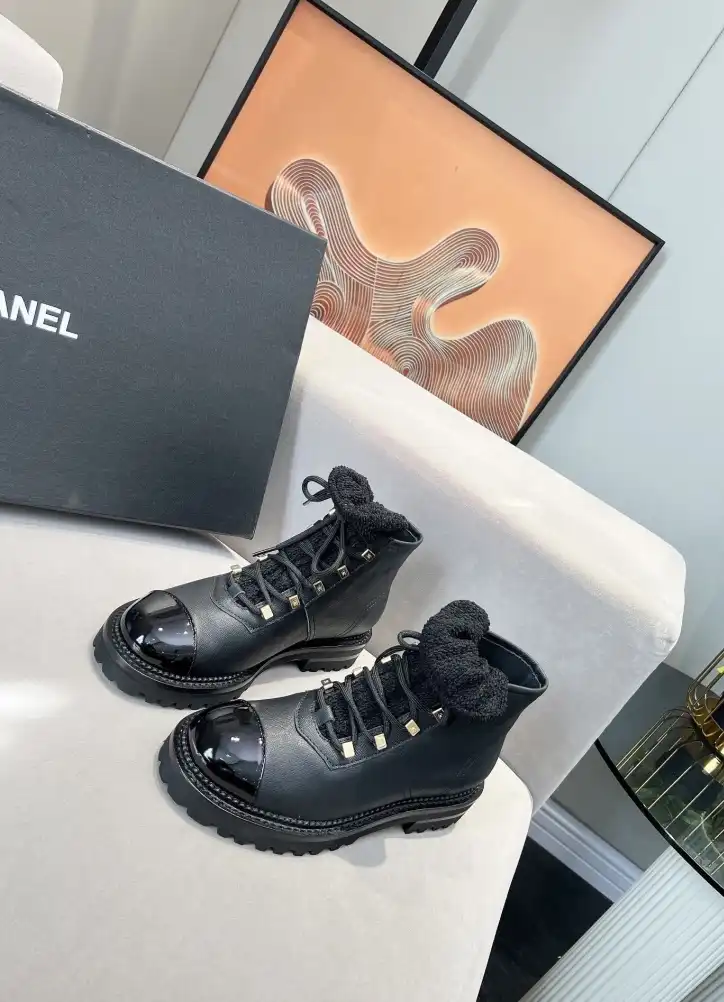 hype Chanel Boots