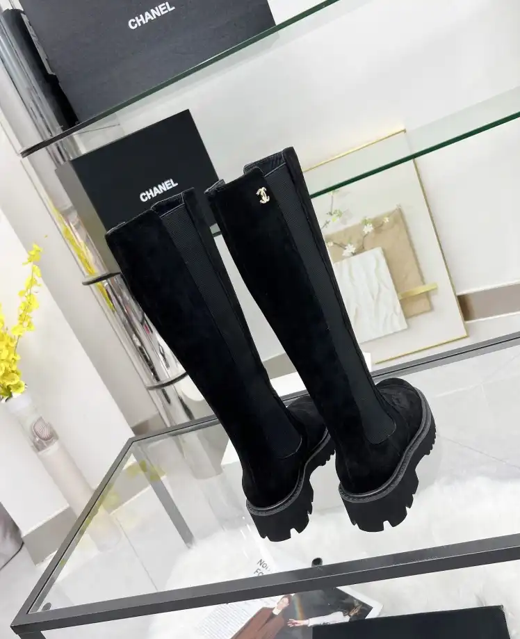 hype Chanel Boots