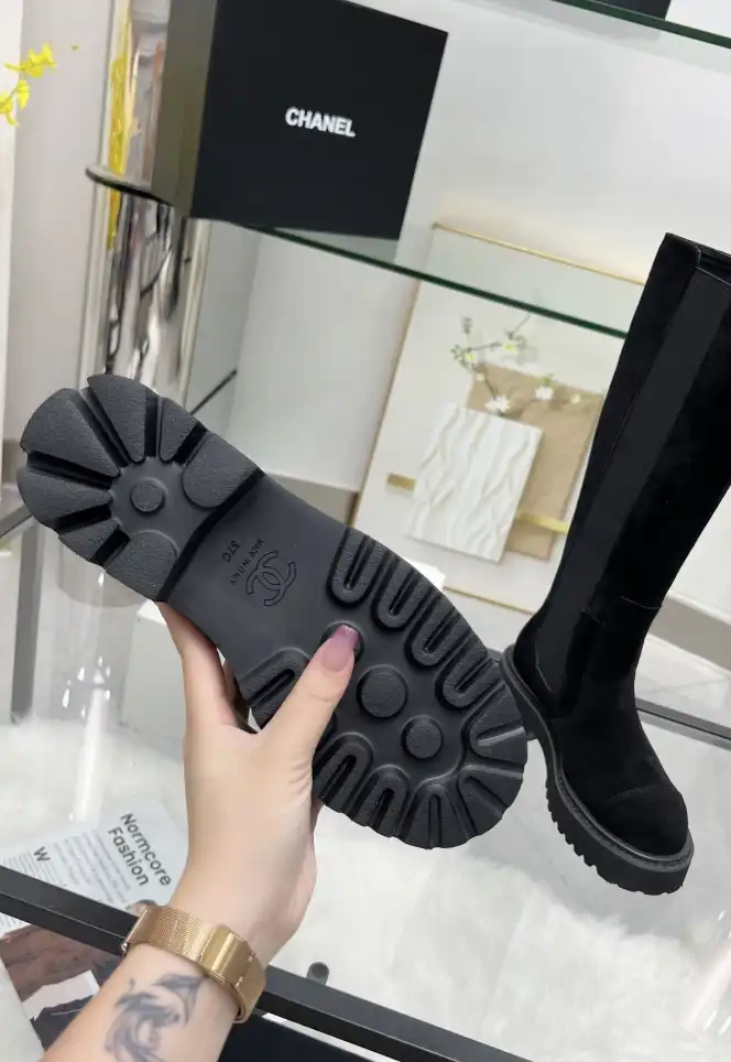 hype Chanel Boots