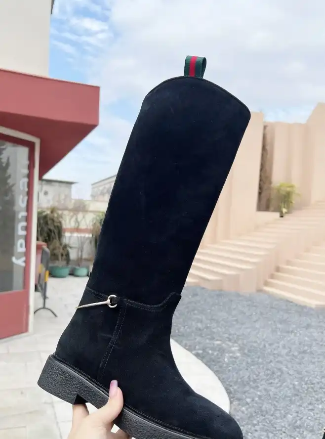 hype Gucci Boots