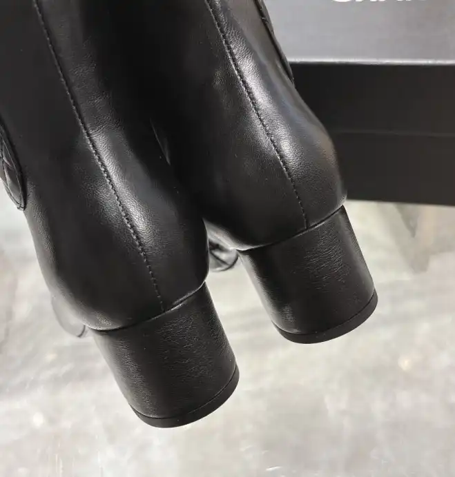 hype Chanel Boots