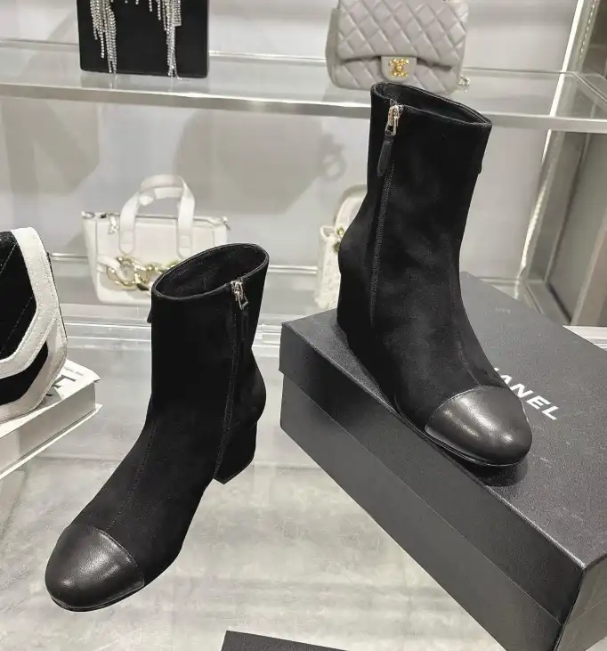 hype Chanel Boots