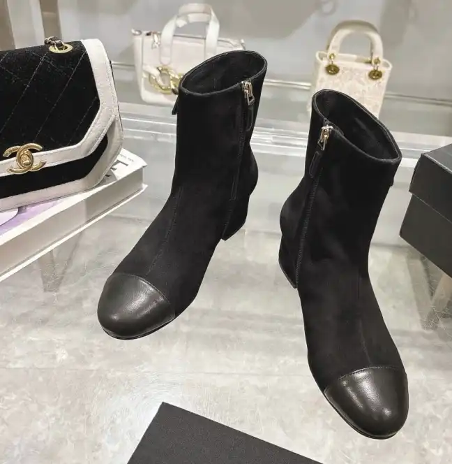 hype Chanel Boots