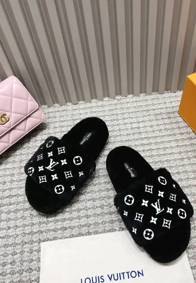 hype LV Slippers