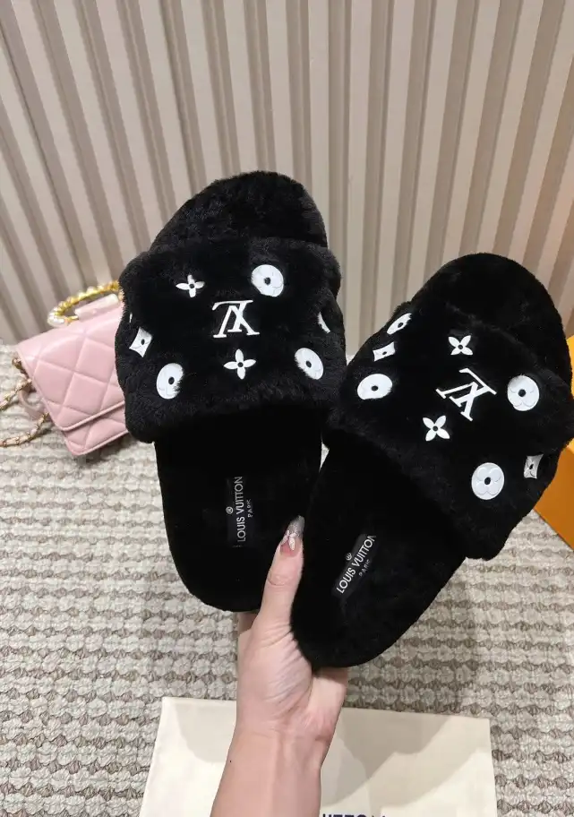 hype LV Slippers