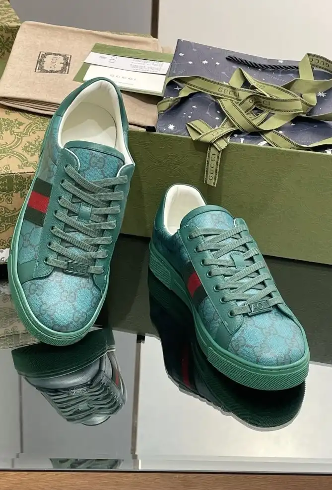 hype Gucci Sneakers