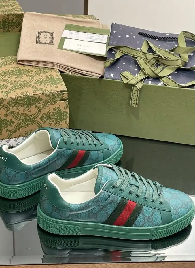 hype Gucci Sneakers