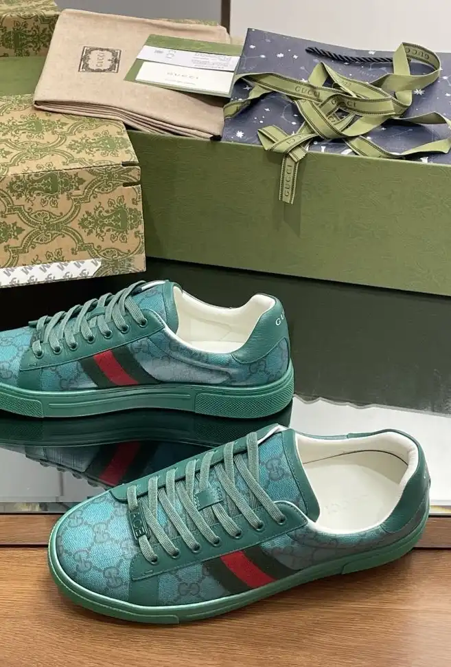 hype Gucci Sneakers