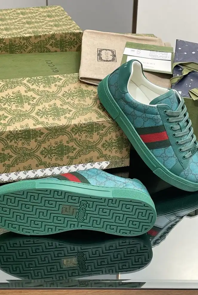 hype Gucci Sneakers