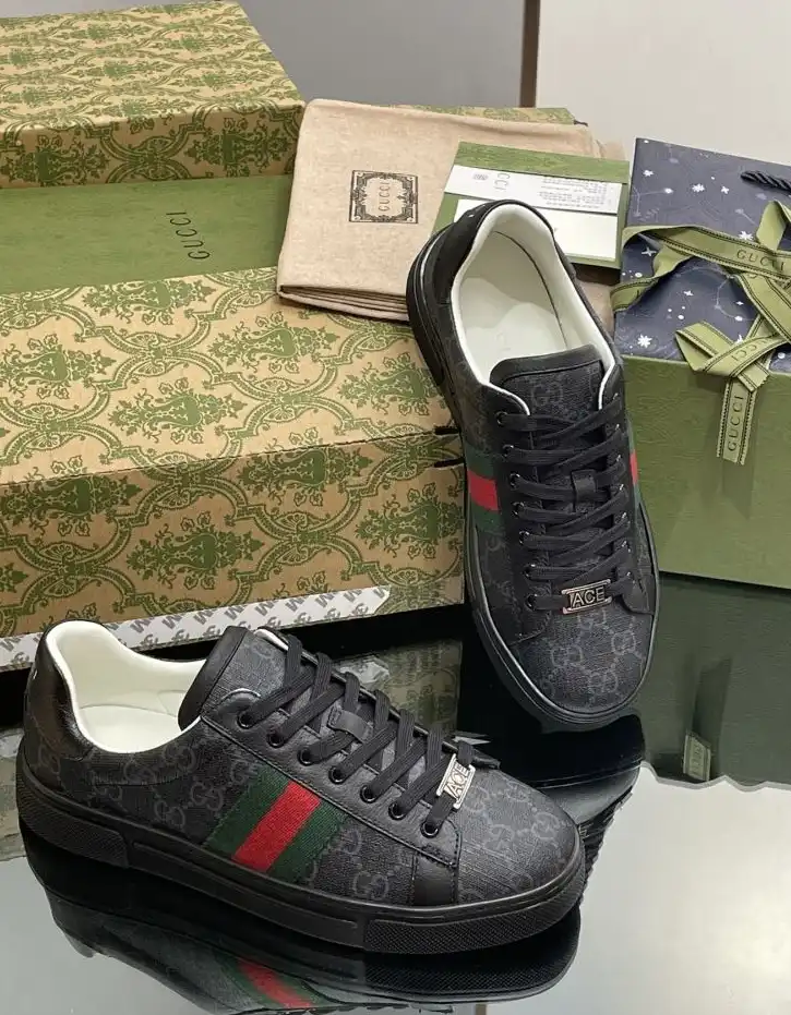 hype Gucci Sneakers