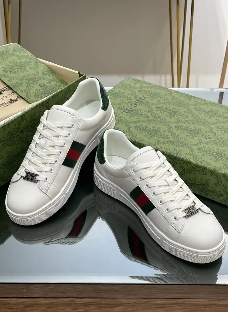 hype Gucci Sneakers