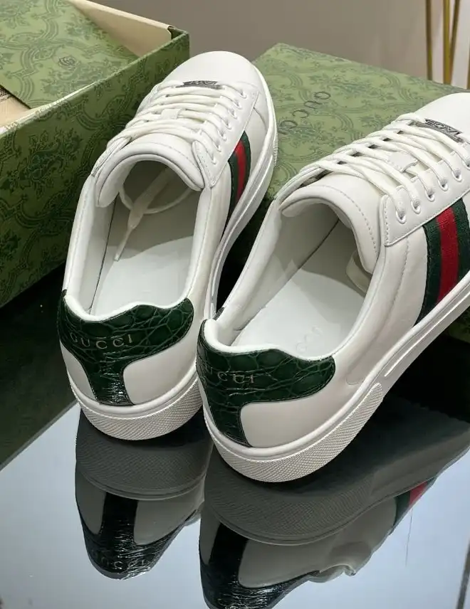 hype Gucci Sneakers