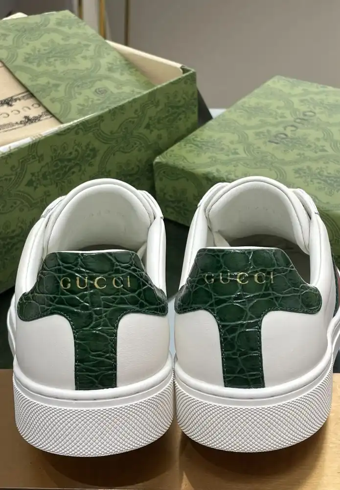 hype Gucci Sneakers