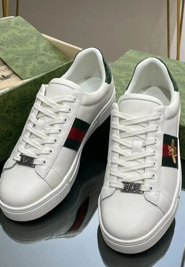 hype Gucci Sneakers