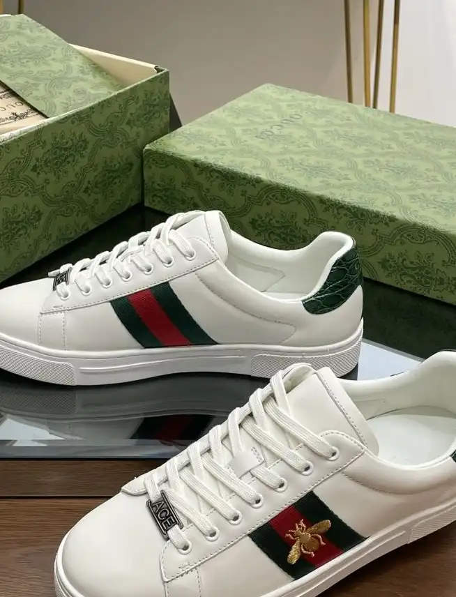 hype Gucci Sneakers