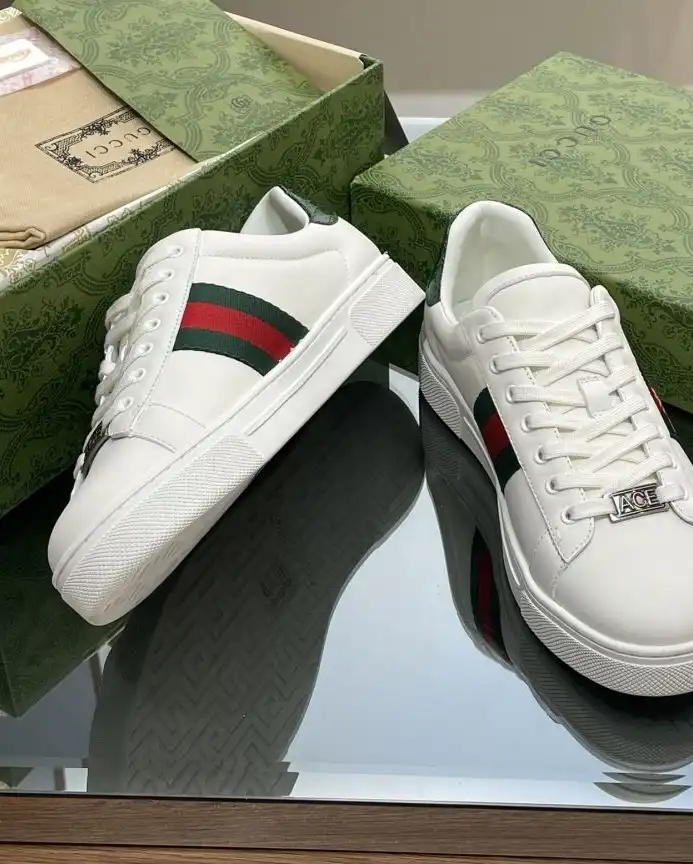 hype Gucci Sneakers