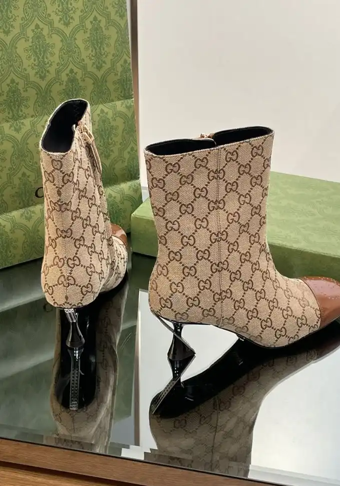 hype Gucci Boots