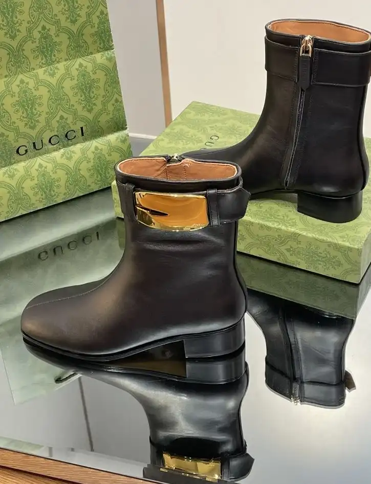 hype Gucci Boots