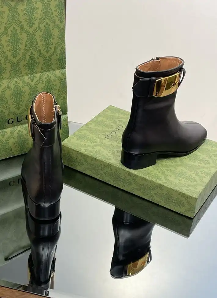 hype Gucci Boots